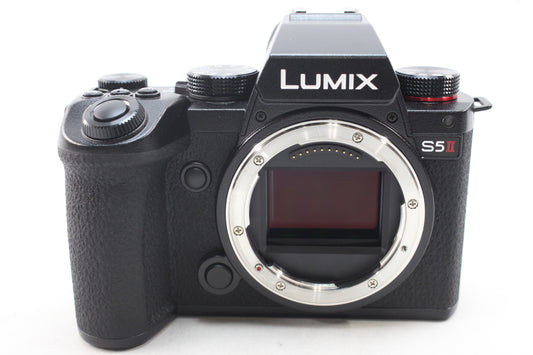 【中古(used)】パナソニック LUMIX DC-S5II