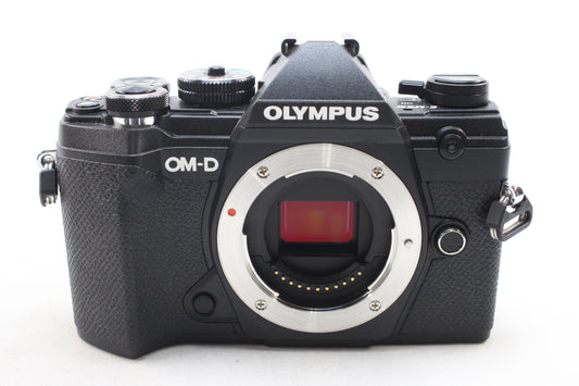 【中古(used)】オリンパス OM-D E-M5 Mark III
