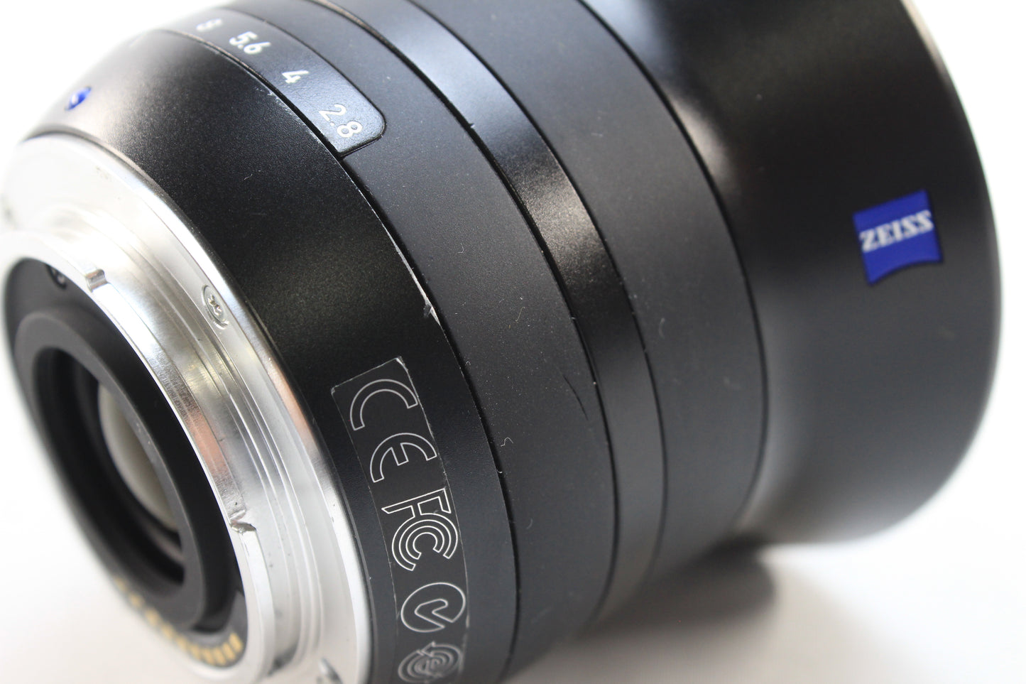 【中古(used)】カールツァイス Touit 12mmF2.8(フジフィルムXマウント)