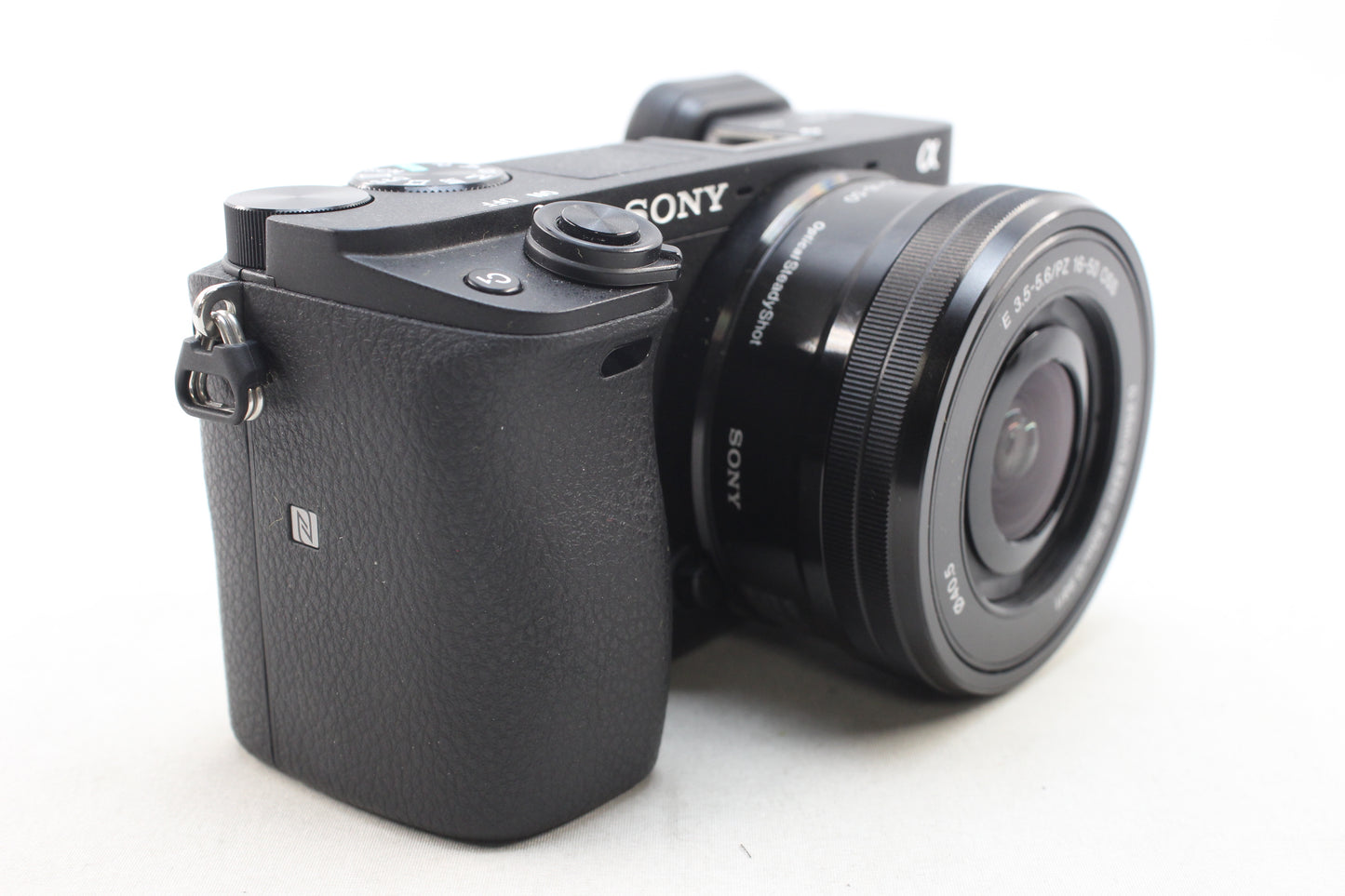 【中古(used)】ソニー α6400 + E PZ 16-50mm F3.5-5.6 OSS