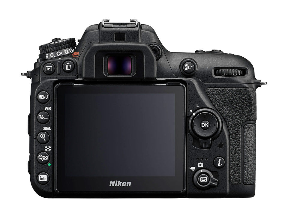 ニコン D7500