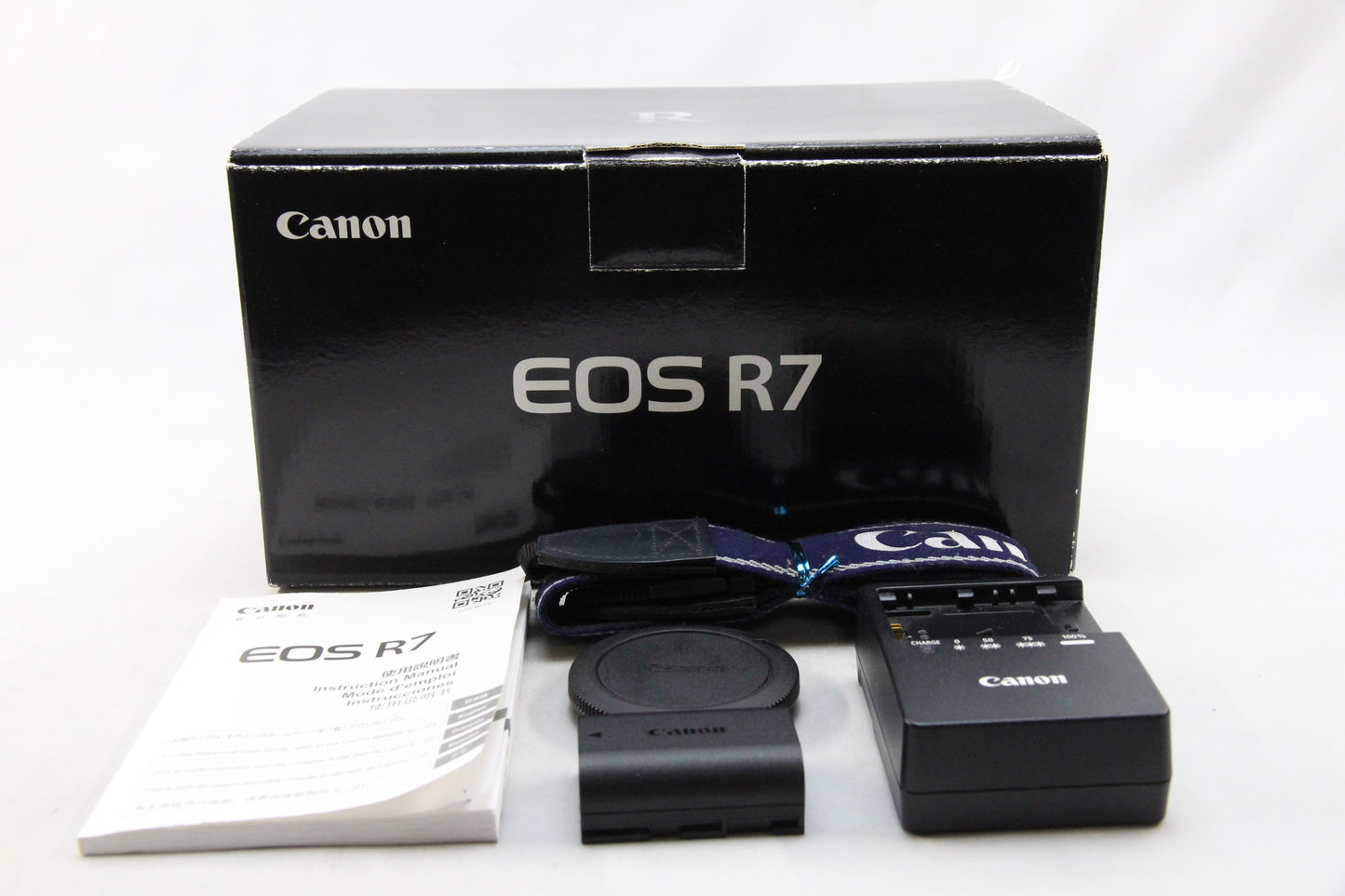 【中古(used)】Canon EOS R7