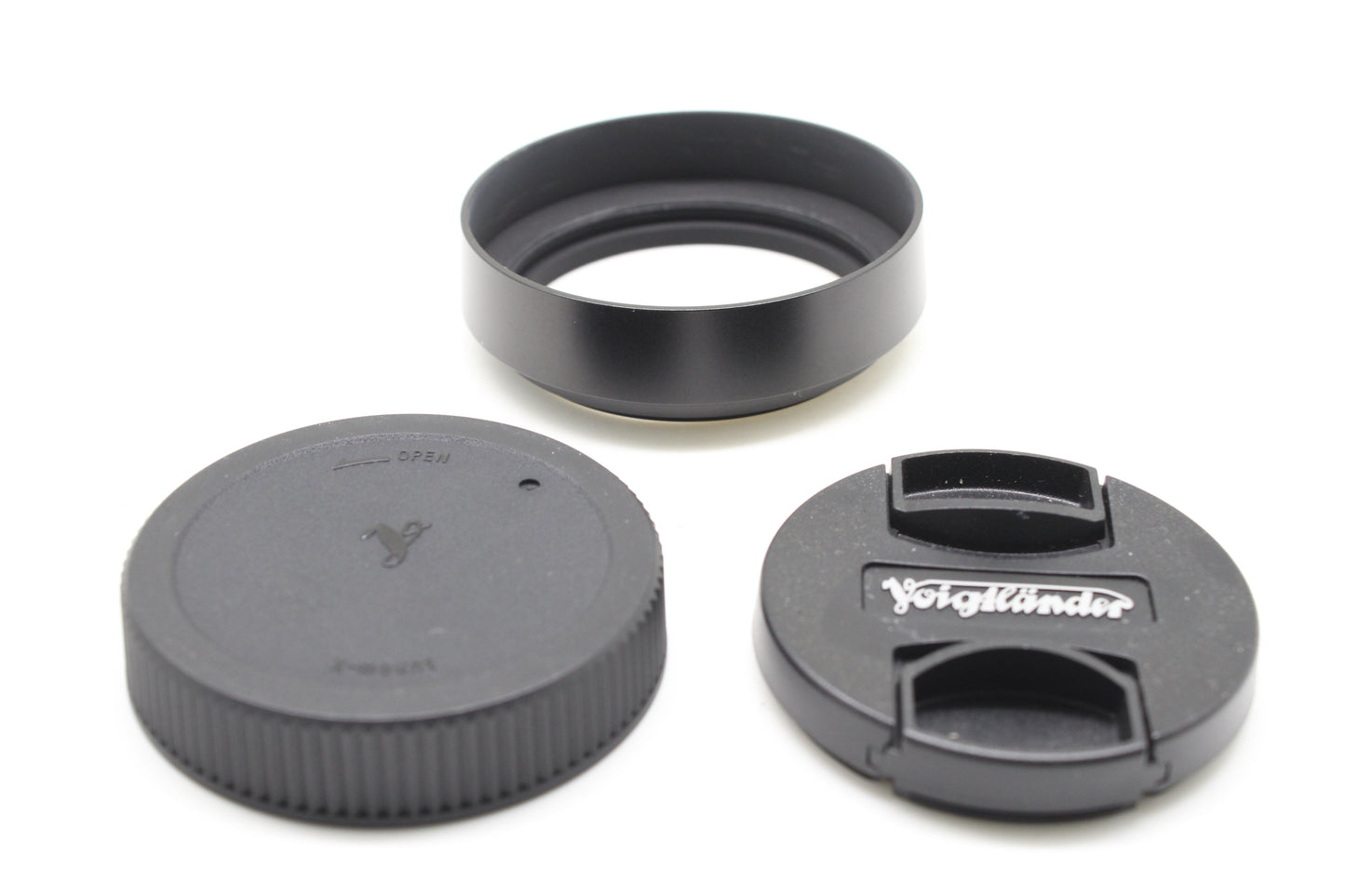 【中古(used)】フォクトレンダー MACRO APO-ULTRON 35mmF2(フジフィルム Xマウント)