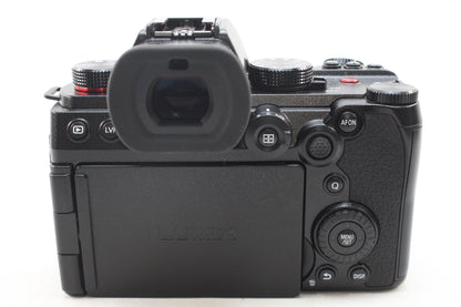 【中古(used)】パナソニック LUMIX DC-S5II
