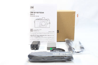 【中古(used)】OM SYSTEM OM-5