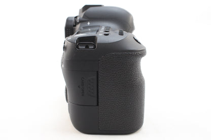 【中古(used)】キヤノン EOS 6D Mark II