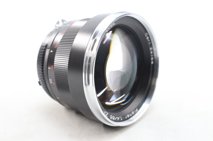 【中古(used)】コシナ Carl Zeiss Planar T＊ 85mmF1.4 ZF (ニコンAi-s)