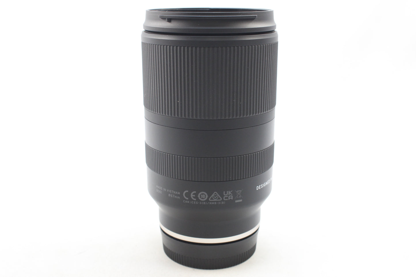 【中古(used)】タムロン 18-300mmF3.5-6.3 Di III-A VC VXD (ソニーEマウント/APS-C) Model B061