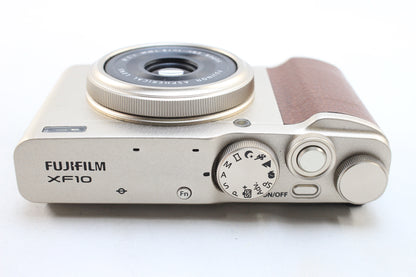 【中古(used)】フジフィルム XF10