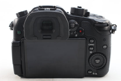 【中古(used)】パナソニック LUMIX DMC-GH4
