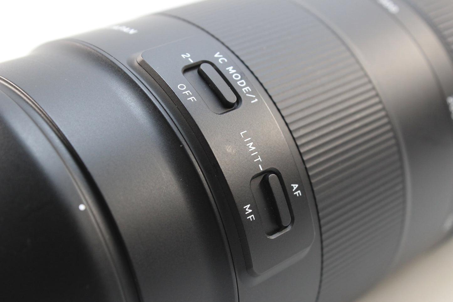 【中古(used)】タムロン 100-400mmF4.5-6.3 Di VC USD (ニコンFマウント) Model A035