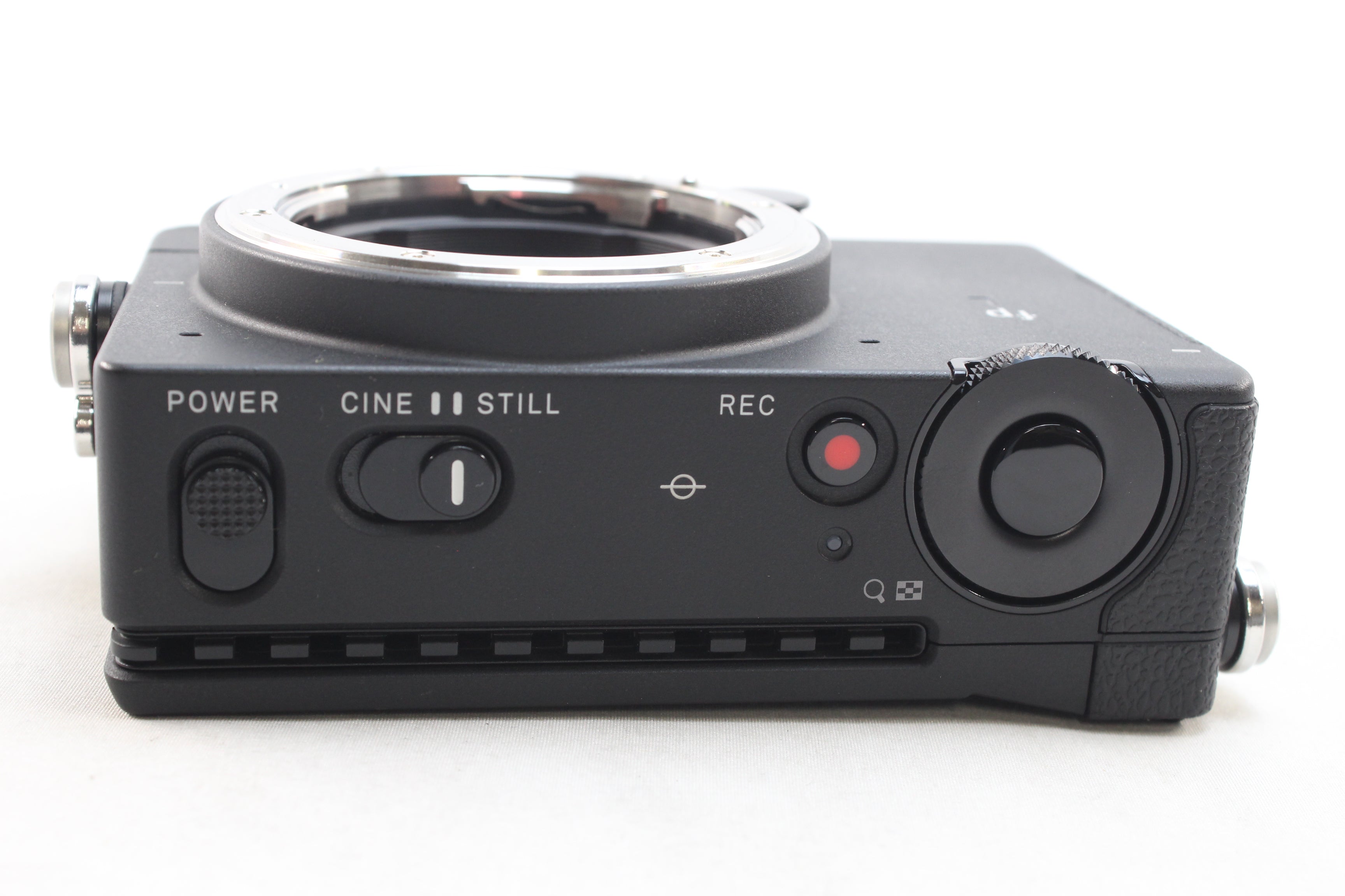 中古(used)】シグマ fpL – トキワカメラ 中古(used)】シグマ fpL – トキワカメラ