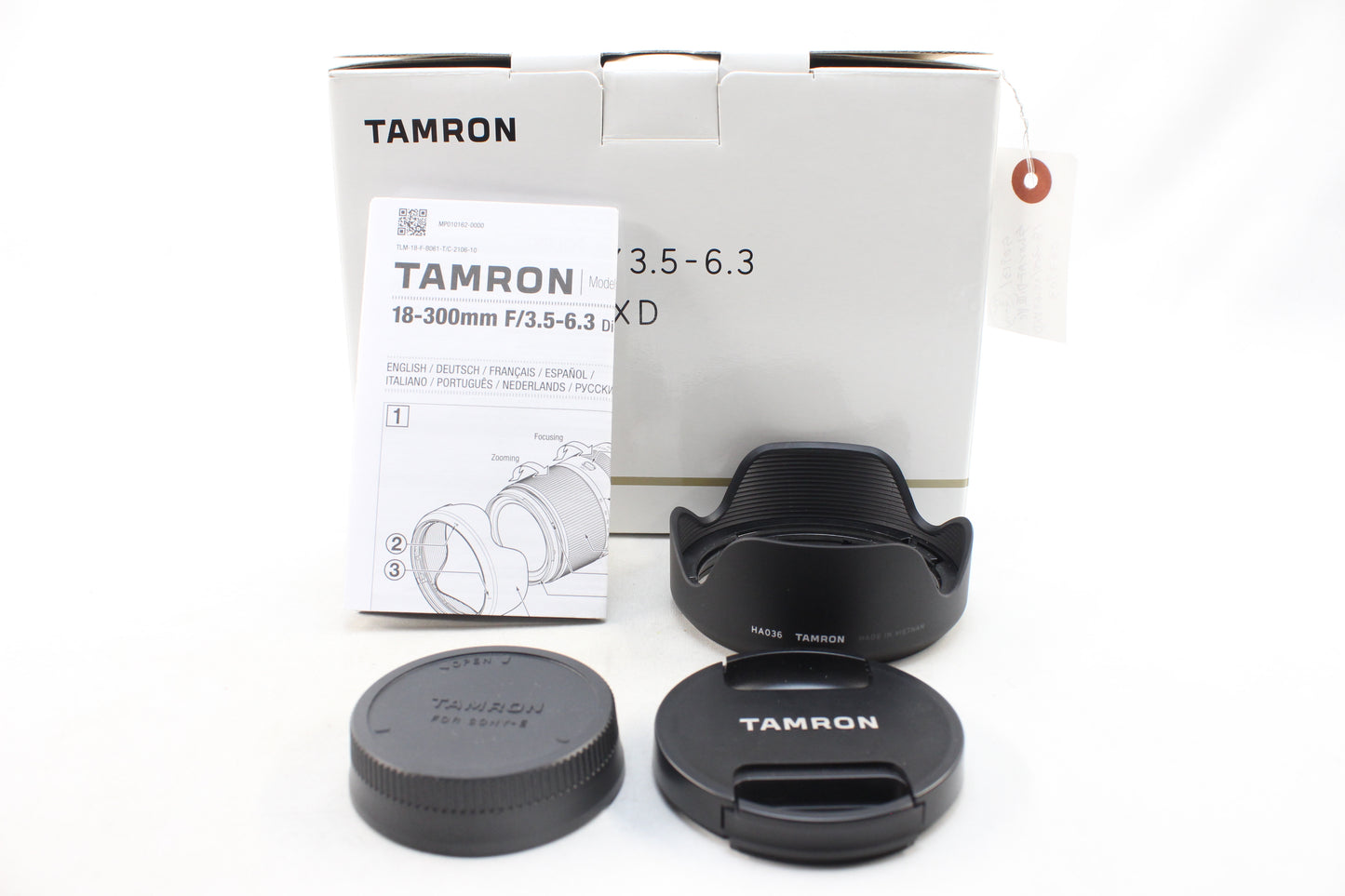 【中古(used)】タムロン 18-300mmF3.5-6.3 Di III-A VC VXD (ソニーEマウント/APS-C) Model B061