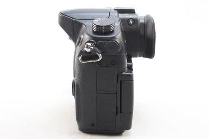 【中古(used)】パナソニック LUMIX DMC-GH4