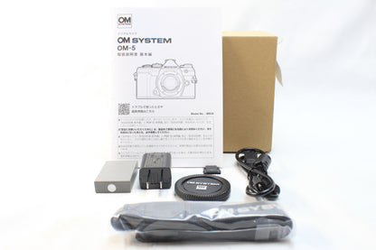 【中古(used)】OM SYSTEM OM-5