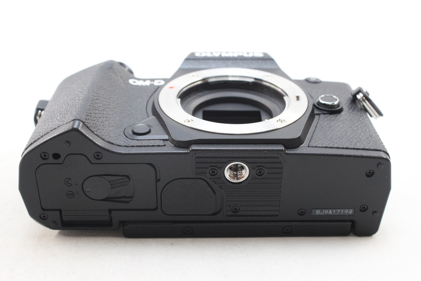 【中古(used)】オリンパス OM-D E-M5 Mark III