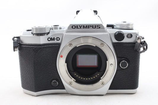 【中古(used)】オリンパス OM-D E-M5 Mark II