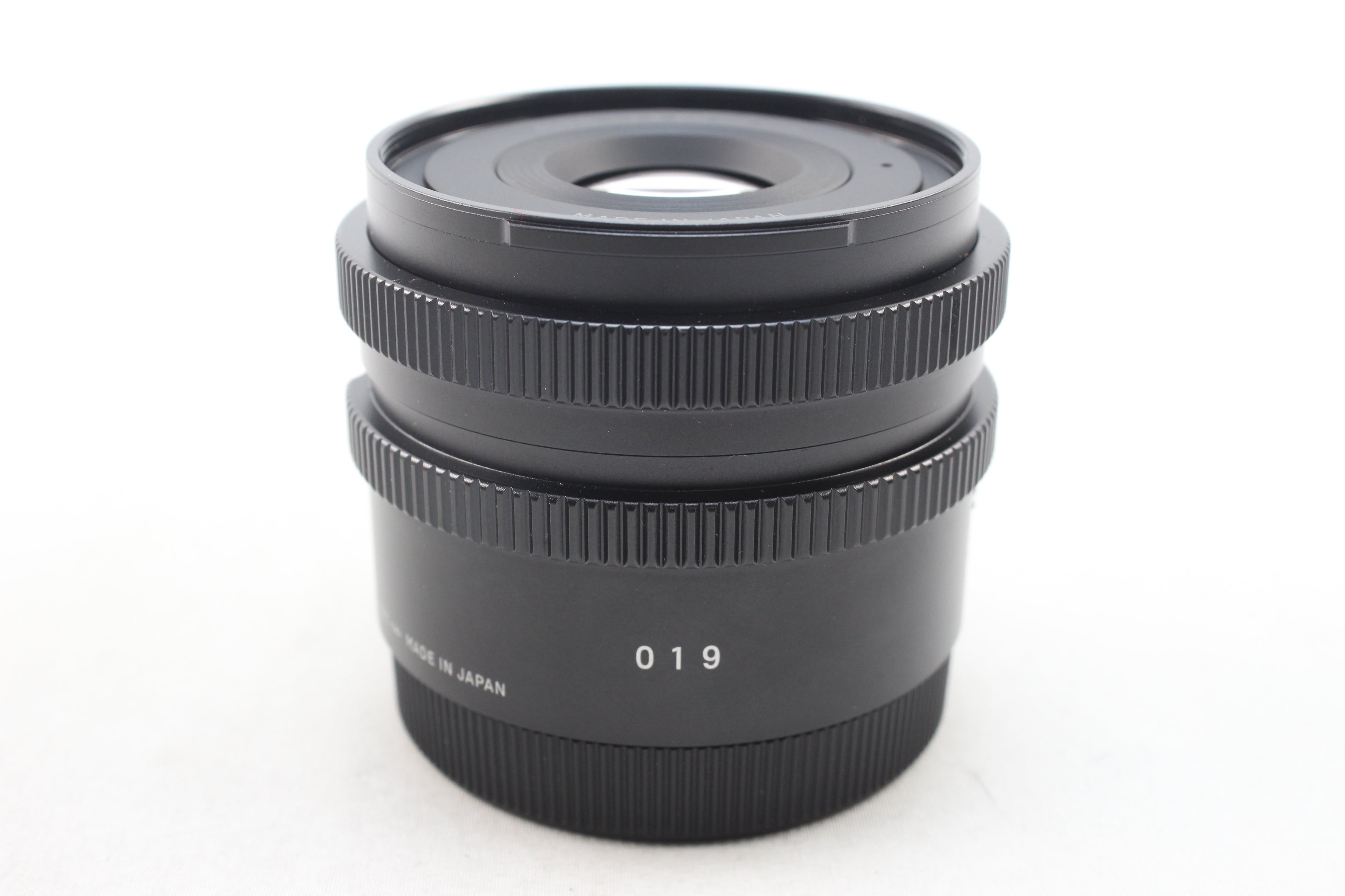 中古　美品　SIGMA C 45mm F2.8 DG DN (ソニーE用 45mm F2.8 DG DN [ソニーE用] 中古価格比較 - 価格.com