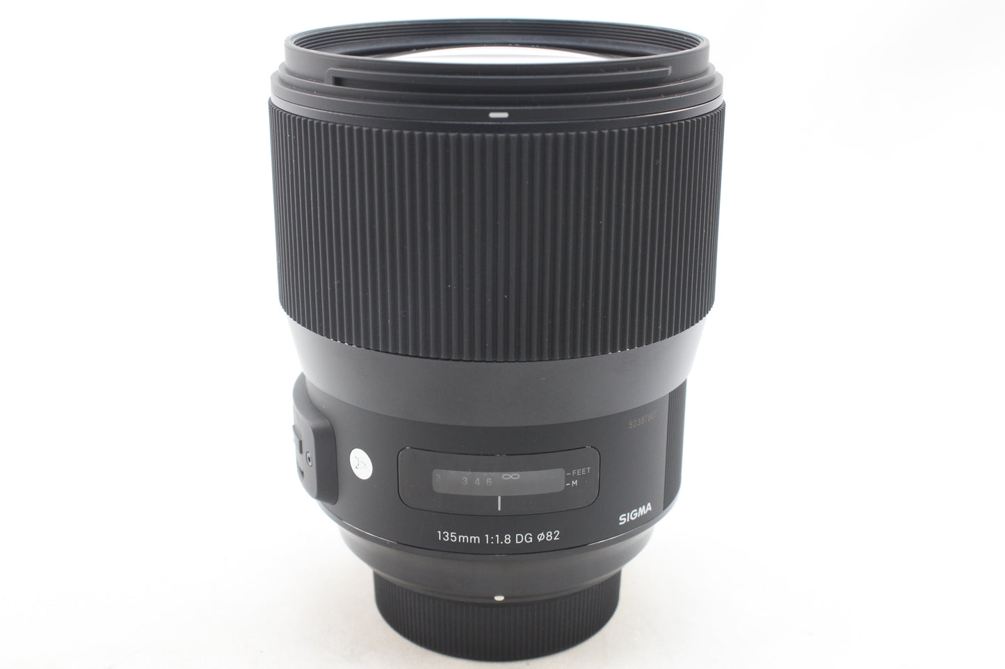 【中古(used)】シグマ 135mmF1.8 DG HSM | Art (ニコンFマウント)