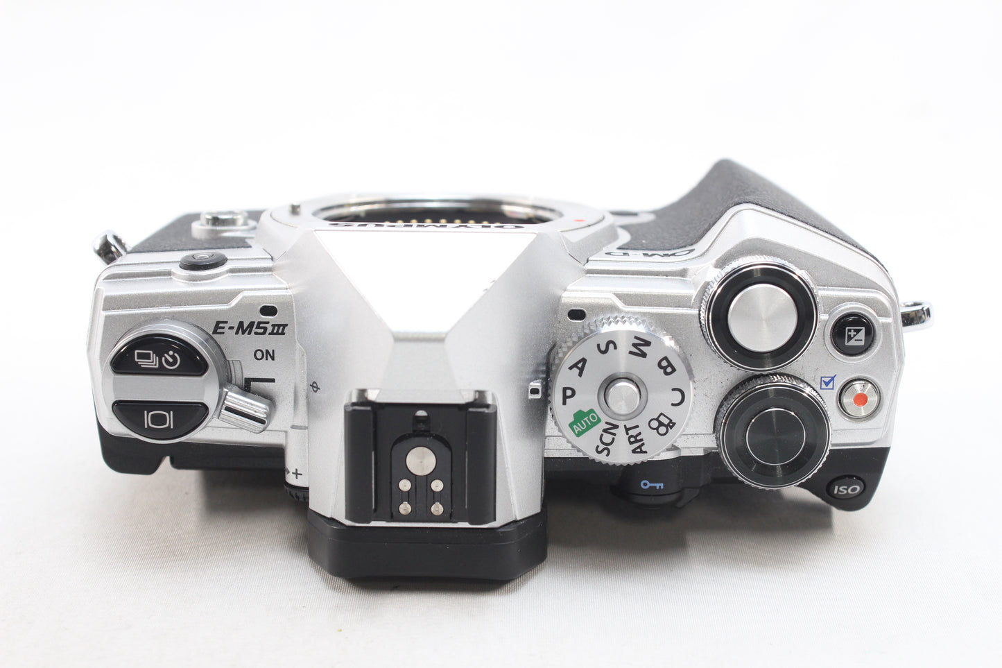 【中古(used)】オリンパス OM-D E-M5 Mark III
