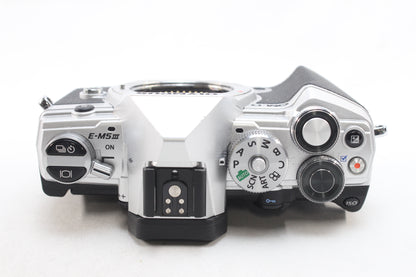 【中古(used)】オリンパス OM-D E-M5 Mark III
