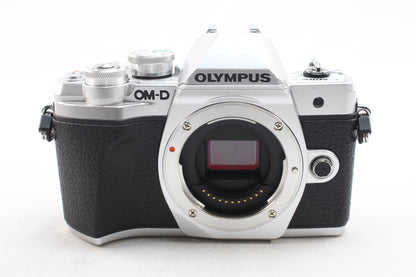 【中古(used)】オリンパス OM-D E-M10 Mark III