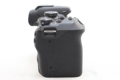 【中古(used)】キヤノン EOS R10