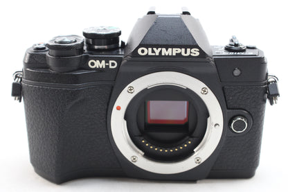 【中古(used)】オリンパス OM-D E-M10 Mark III