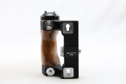 【中古(used)】ASAHI PENTAX 6x7 Grip