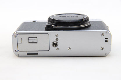 【中古(used)】FUJIFILM X-E4