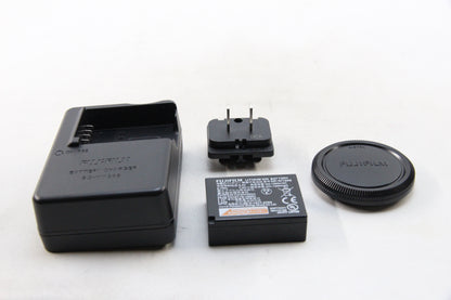 【中古(used)】FUJIFILM X-E4