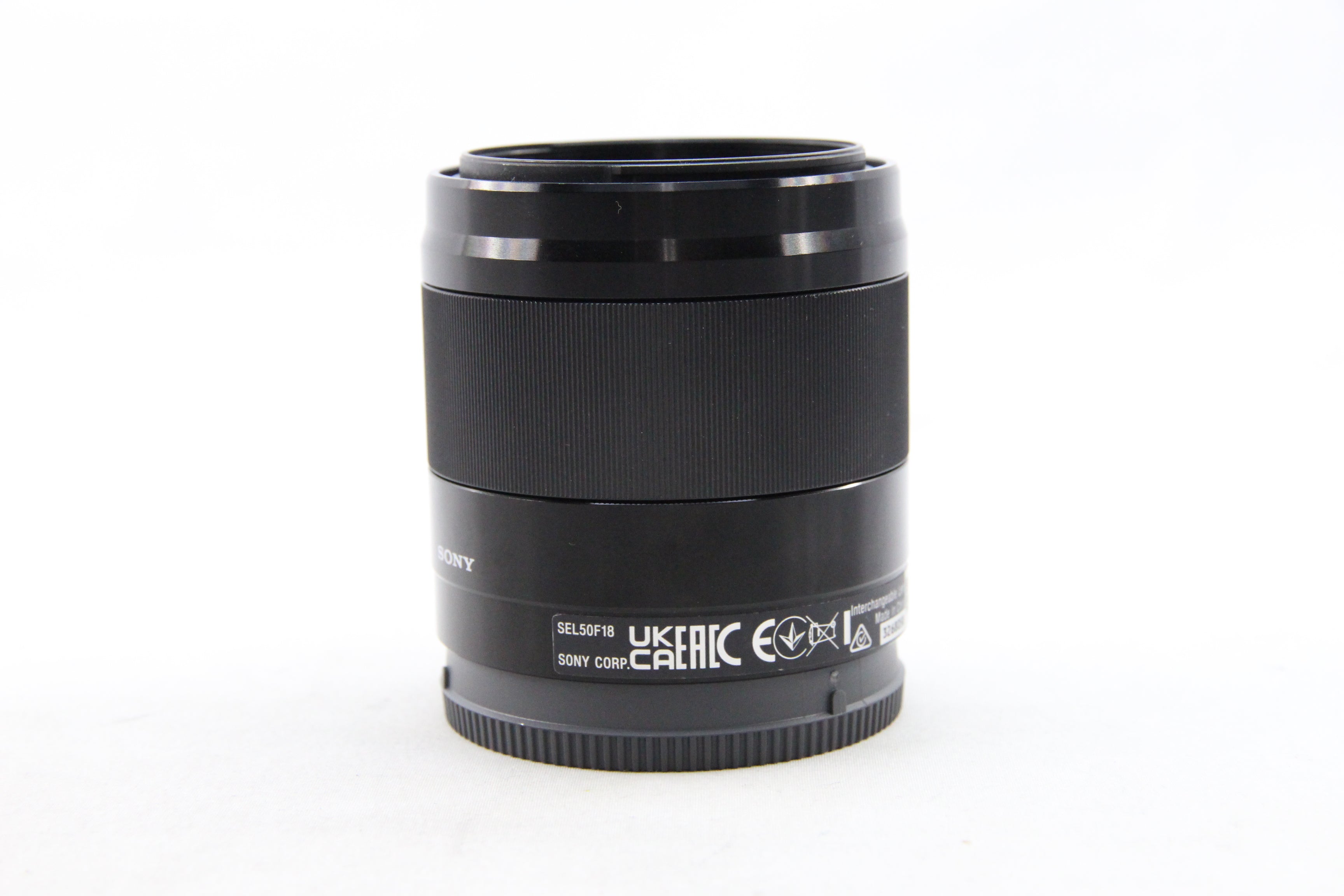 中古(used)】SONY E 50mm F1.8 OSS – トキワカメラ