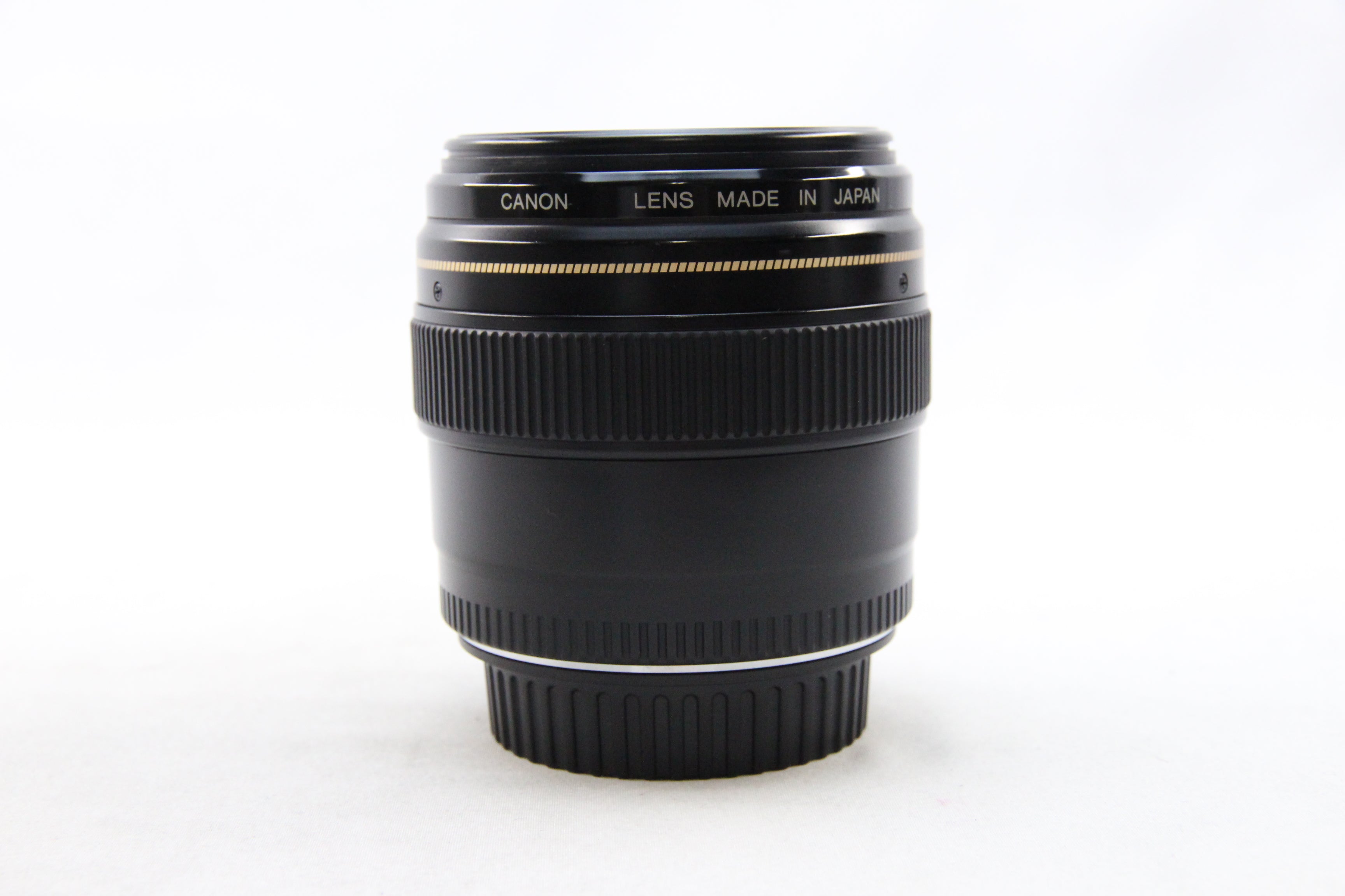 Canon EF 85mm f/1.8 USM レンズ　【中古】 EF85mm F1.8 USM 中古価格比較 - 価格.com