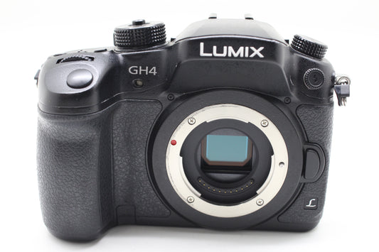 【中古】パナソニック ルミックス DMC-GH4