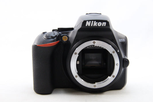 【中古(used)】Nikon D3500