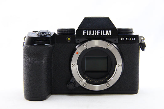 【中古(used)】FUJIFILM X-S10