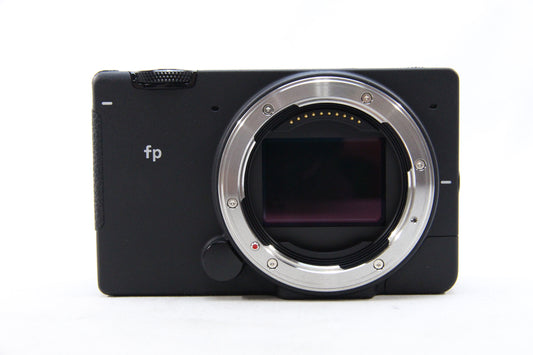 【中古(used)】SIGMA fp