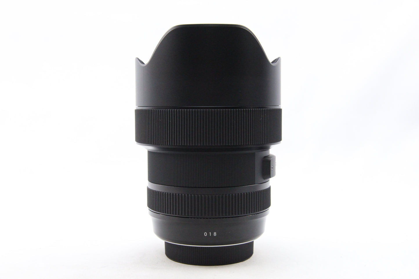 【中古(used)】SIGMA 14-24mm F2.8 DG HSM SA-mount