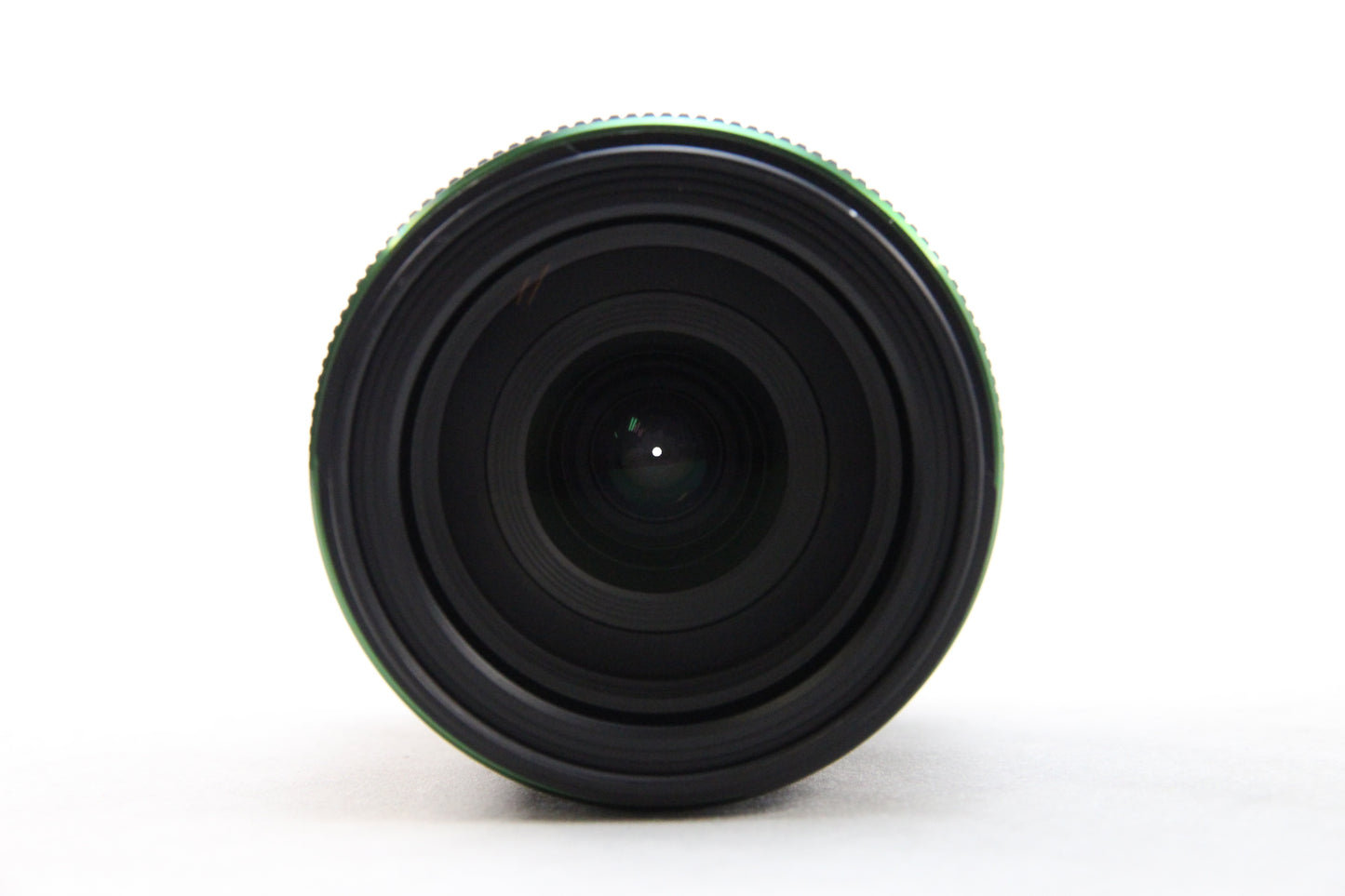 【中古(used)】HD PENTAX-D FA 28-105mm F3.5-5.6 ED DC WR