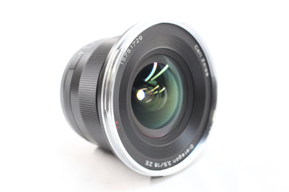 【中古(used)】コシナ Carl Zeiss Distagon T＊ 18mmF3.5 ZE (キヤノンEFマウント)