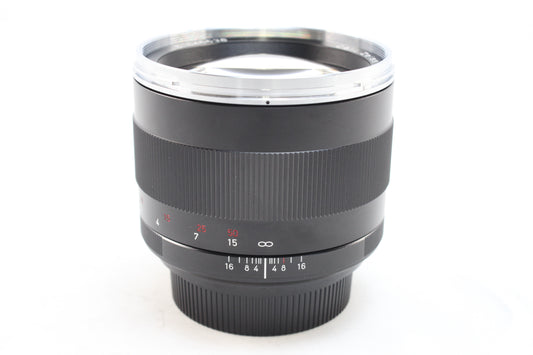 【中古】コシナ Carl Zeiss Planar T＊ 85mmF1.4 ZE (キヤノンEFマウント)