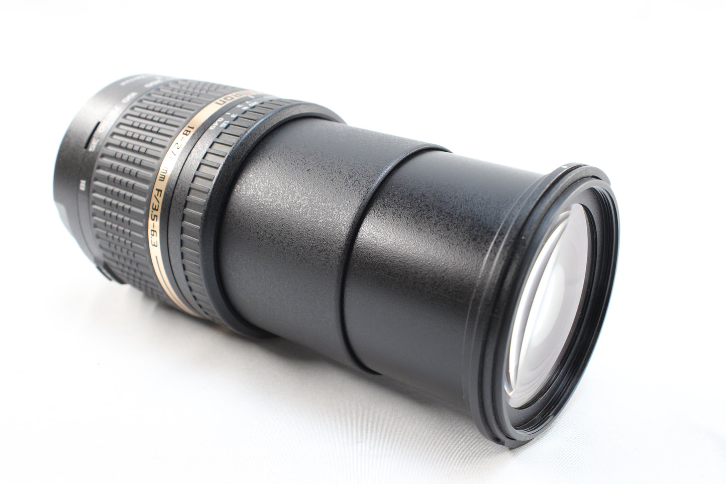 【中古(used)】タムロン 18-270mmF3.5-6.3 DiII PZD (ソニー Aマウント/APS-C) Model B008