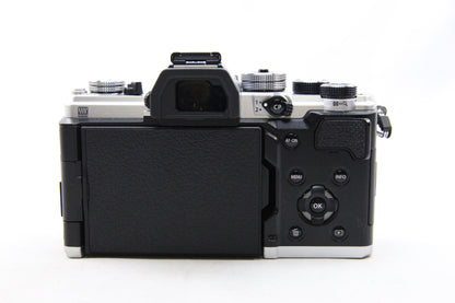 【中古(used)】OM SYSTEM OM-3