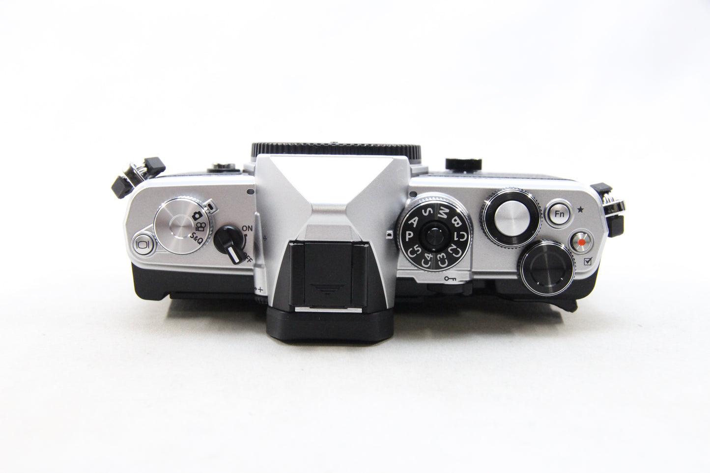 【中古(used)】OM SYSTEM OM-3