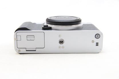 【中古(used)】FUJIFILM X-E5