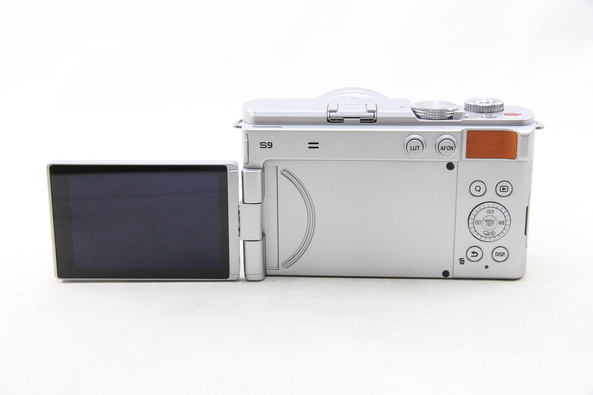 【中古(used)】 Panasonic LUMIX S9 + S 18-40mm F4.5-6.3