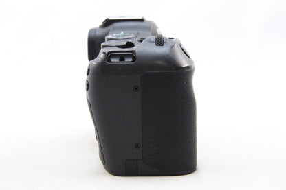 【中古(used)】 Canon EOS R8
