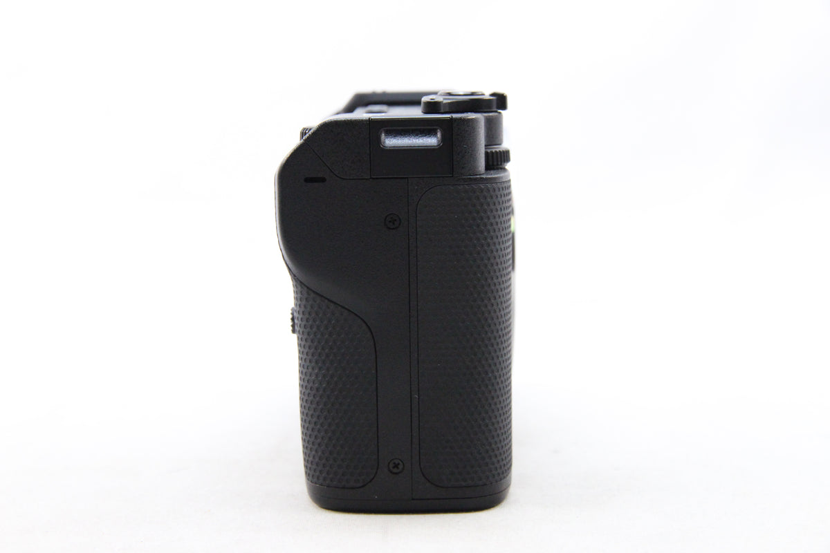 【中古(used)】 Nikon ZR