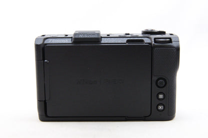 【中古(used)】 Nikon ZR