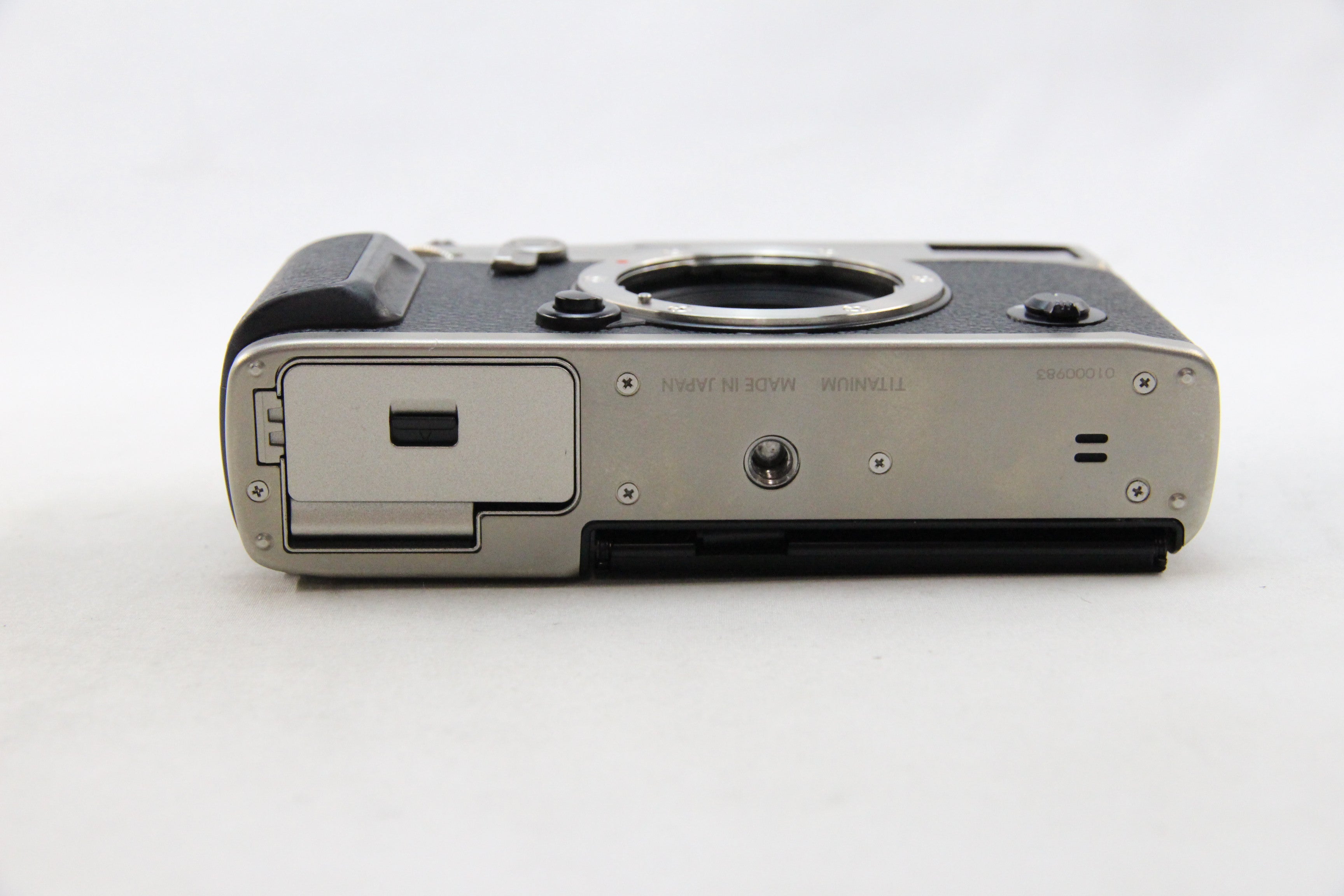 中古(used)】フジフイルム X-Pro3 DR シルバー – トキワカメラ
